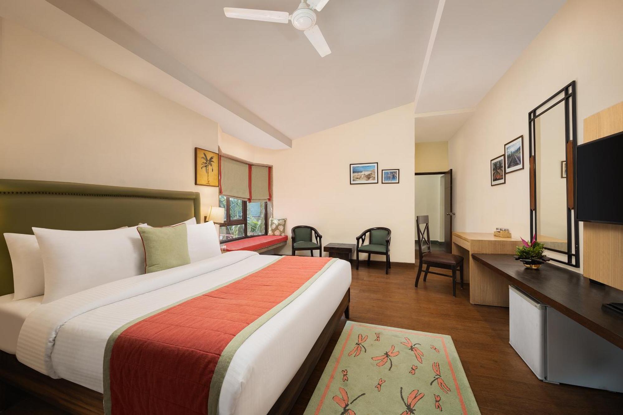 The Riverview Retreat Corbett By Leisure Hotels Garjia Bagian luar foto