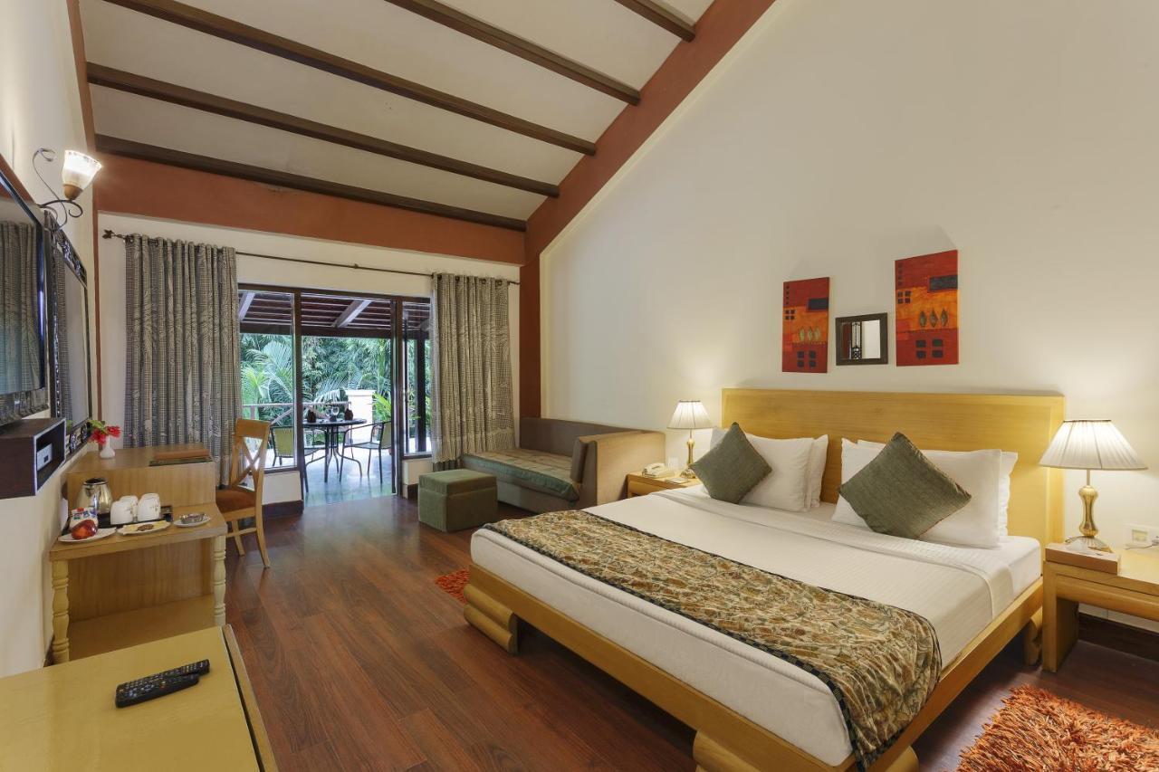 The Riverview Retreat Corbett By Leisure Hotels Garjia Bagian luar foto